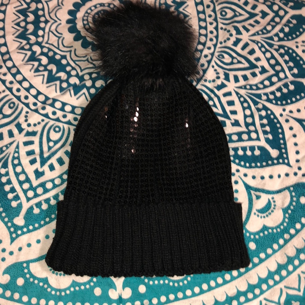 Black sequin winter hat